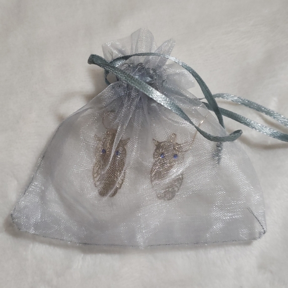 Owl Earrings - Picture 4 of 6